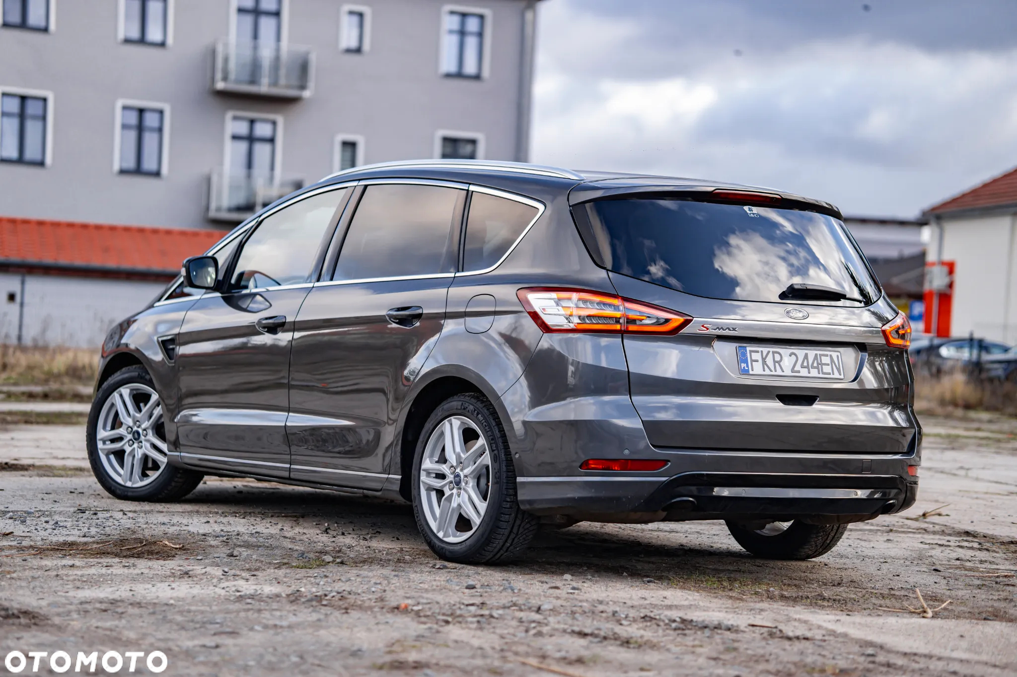 Ford S-Max 2.0 TDCi Titanium - 17