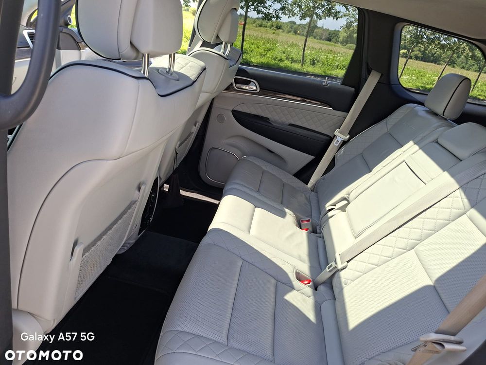 Jeep Grand Cherokee 5.7 V8 Summit - 10