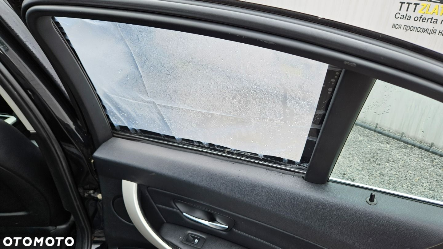 BMW Seria 3 - 25