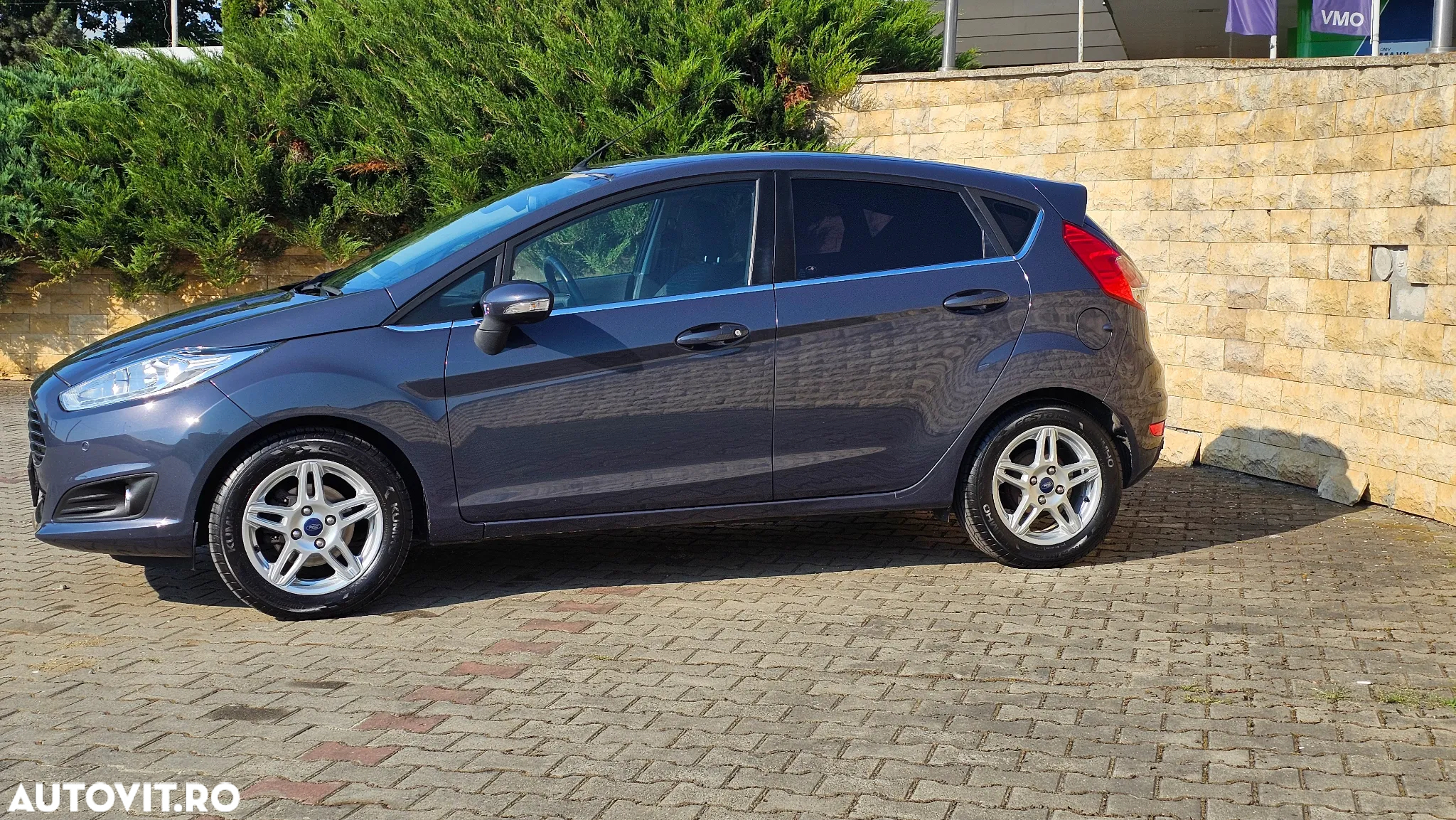 Ford Fiesta 1.0 EcoBoost Start-Stop Titanium - 5