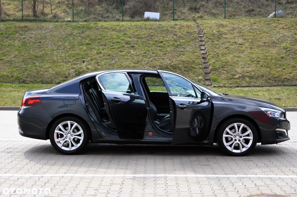 Peugeot 508 1.6 e-THP Allure S&S - 26