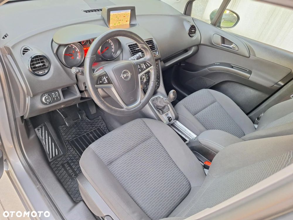 Opel Meriva 1.4 T Cosmo S&S - 4