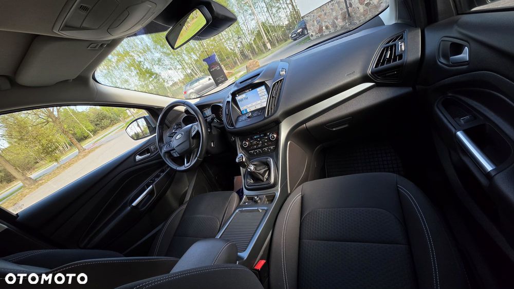 Ford Kuga 1.5 EcoBoost FWD Titanium ASS - 25