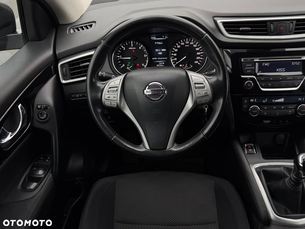 Nissan Qashqai 1.6 dCi 4x4 Acenta S&S - 9