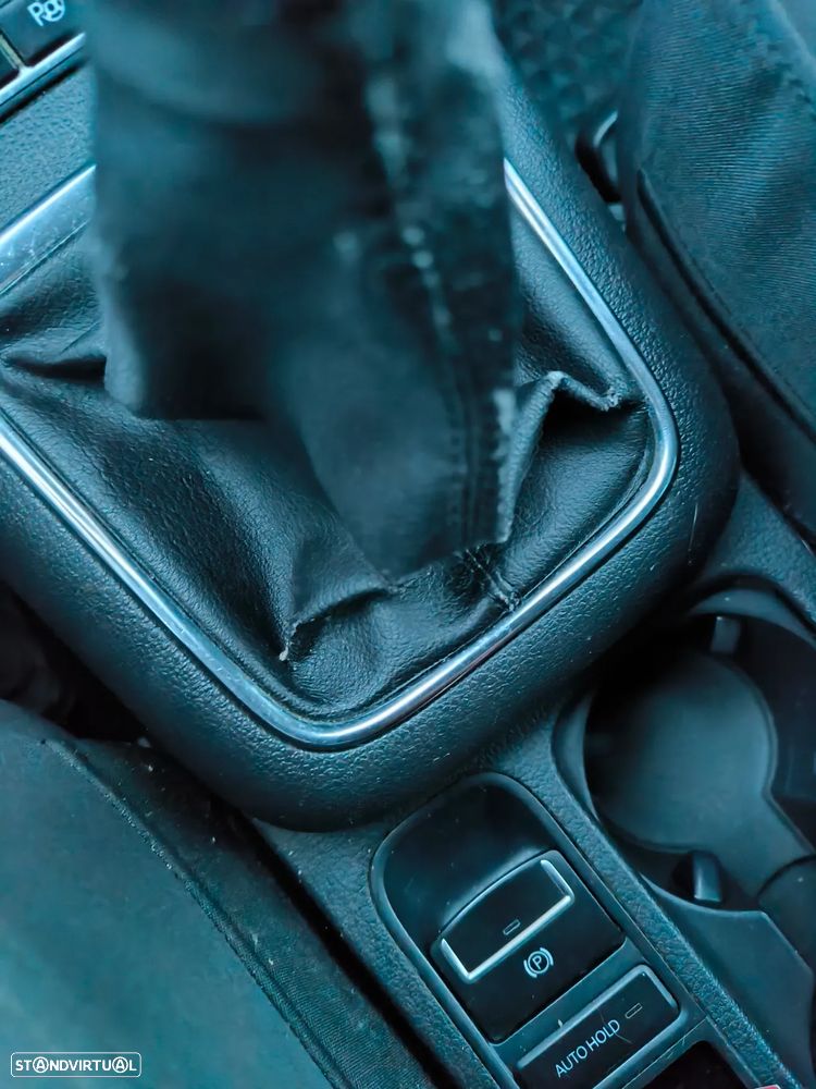 VW Tiguan 1.4 TSI Sport 4Motion - 21