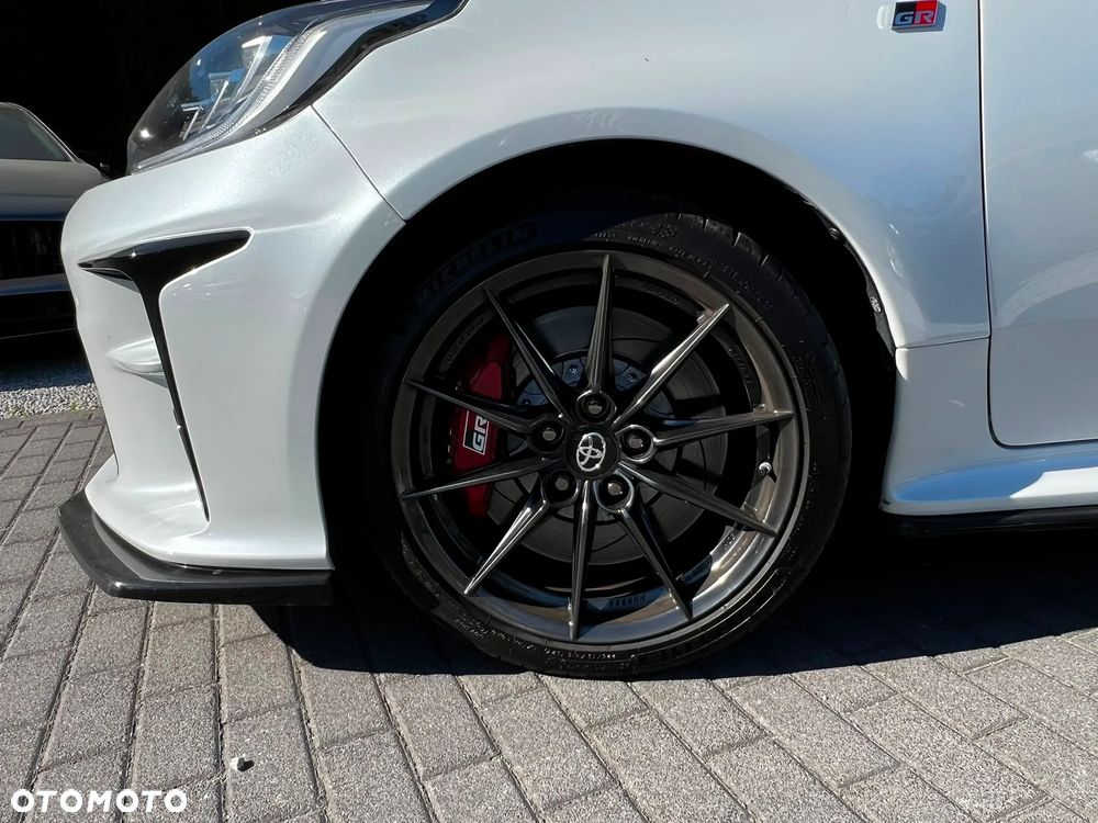 Toyota GR Yaris 1.6 Dynamic - 3
