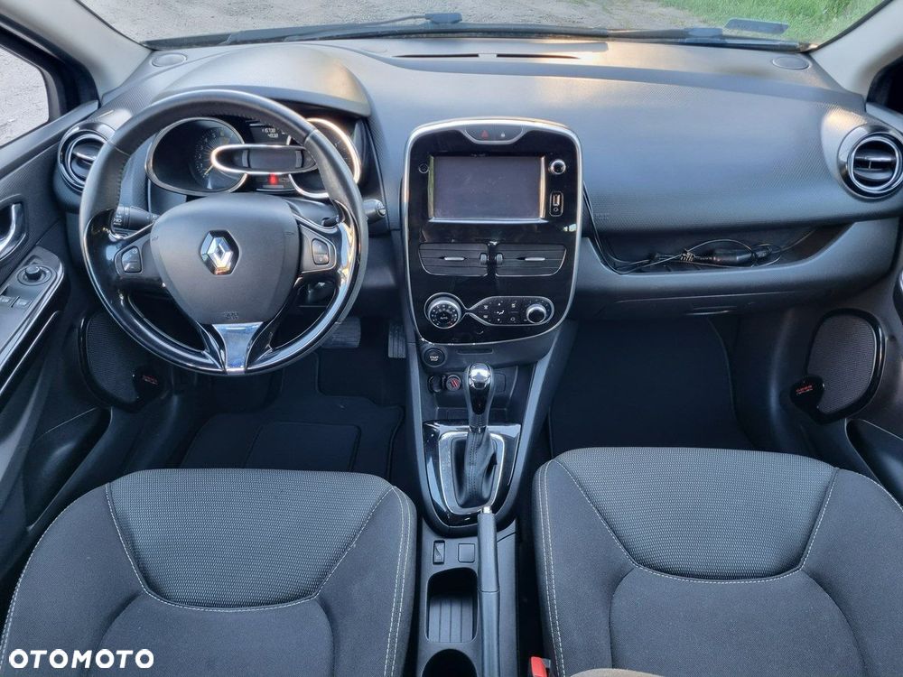 Renault Clio - 19