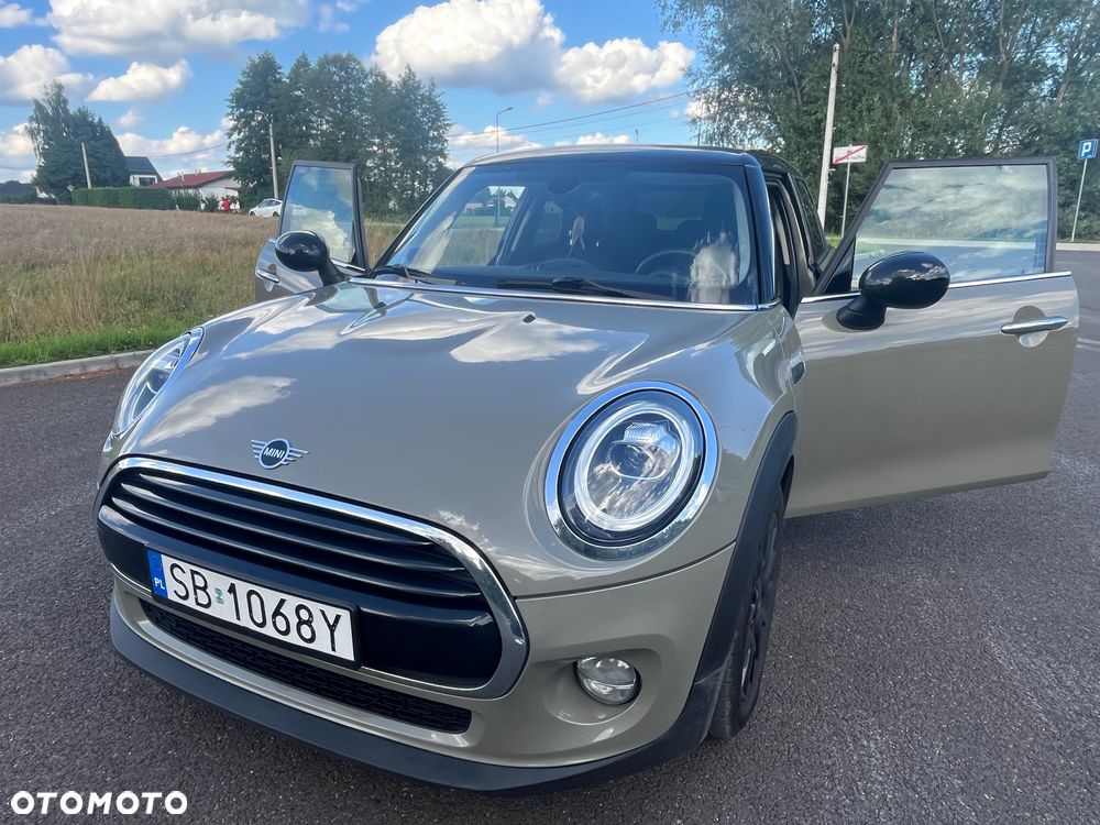 MINI Cooper Standard - 10