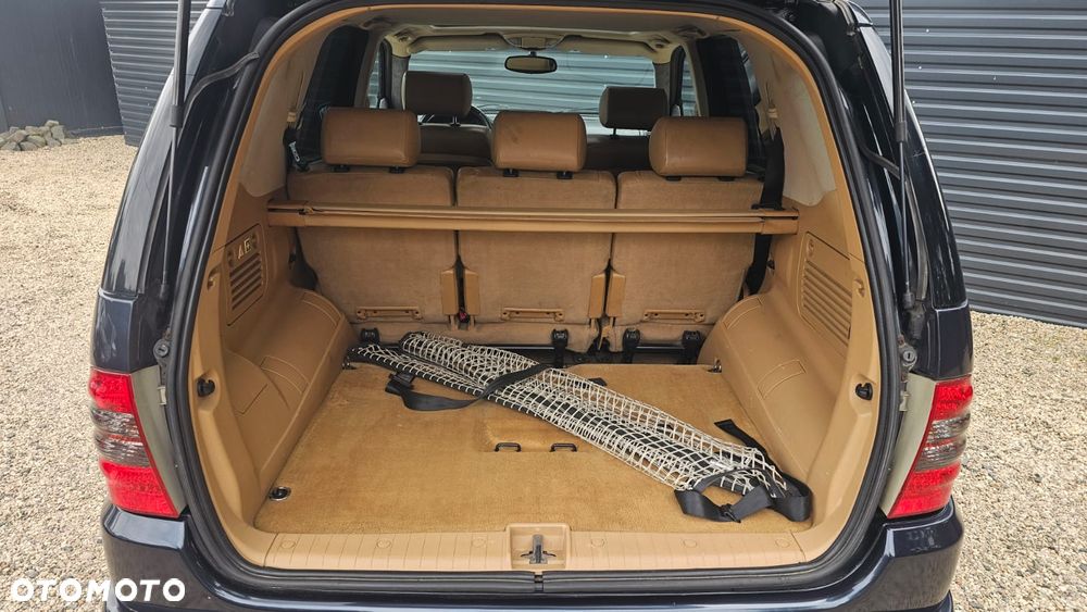Mercedes-Benz ML - 28