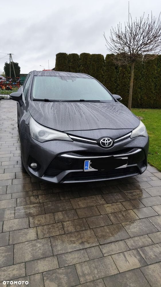 Toyota Avensis 2.0 D-4D Selection - 3