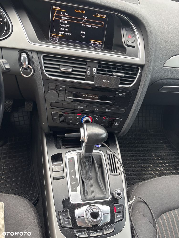 Audi A4 Avant - 6