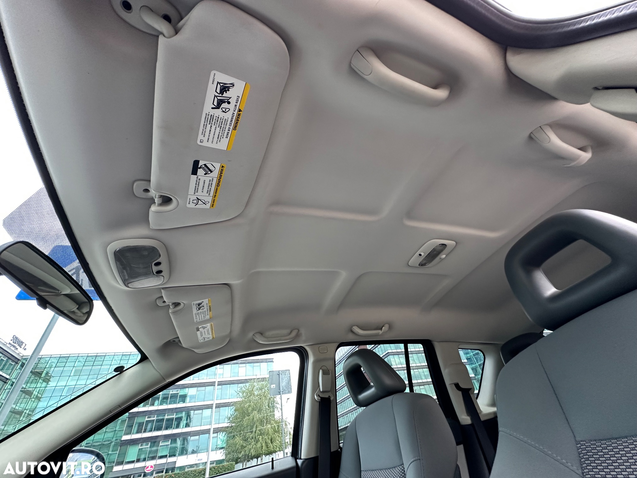 Jeep Compass - 22