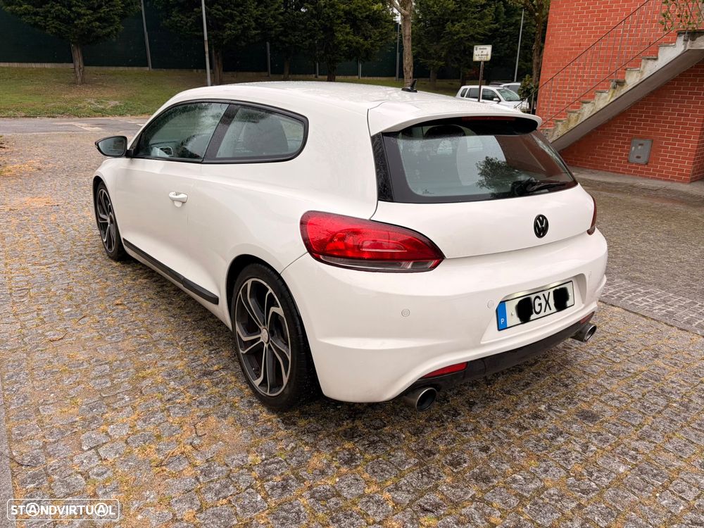 VW Scirocco 2.0 TDI Sport - 4