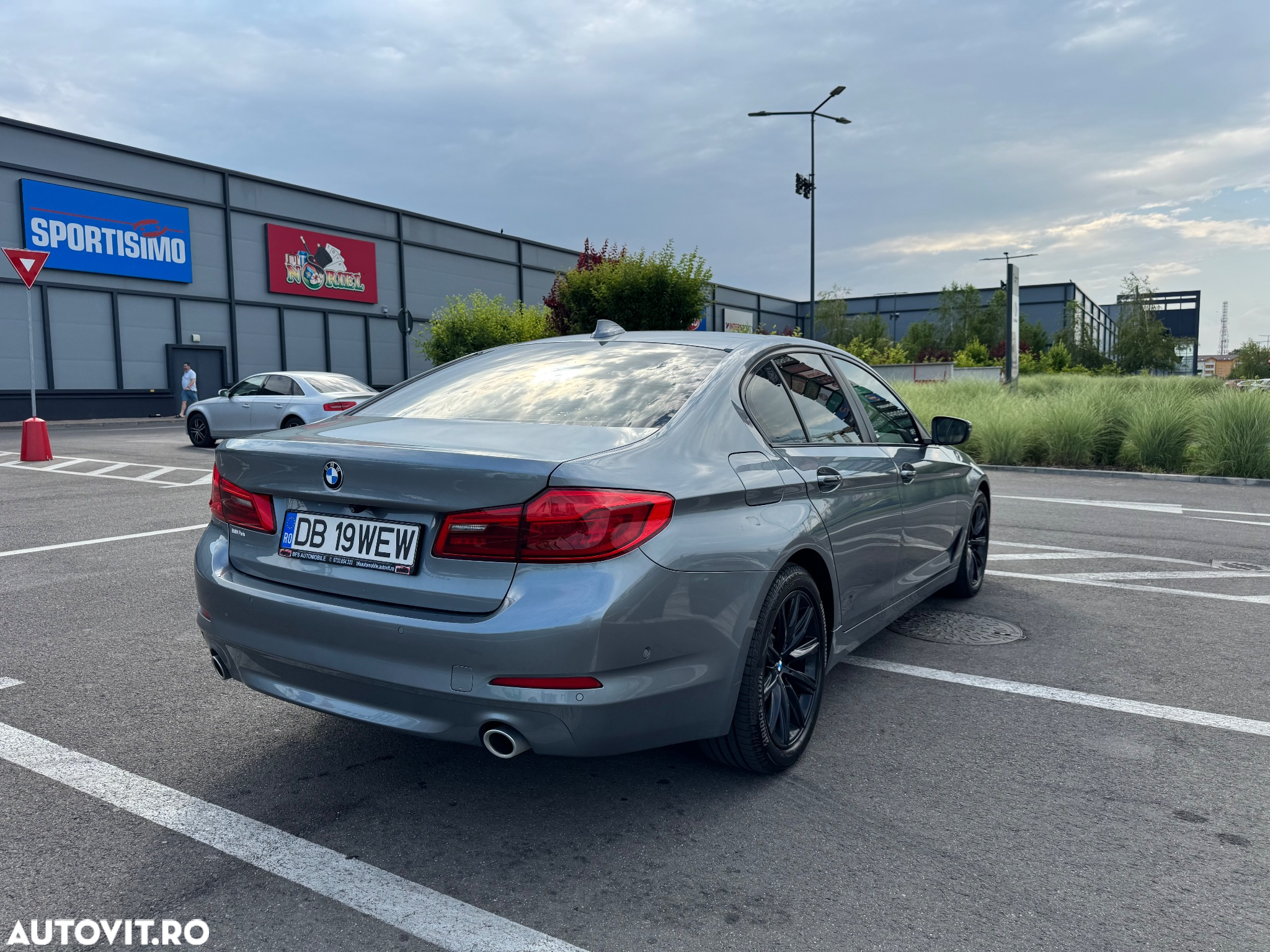 BMW Seria 5 520d AT - 5