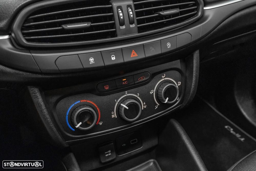 Fiat Tipo Station Wagon 1.3 M-Jet Lounge J17 - 15