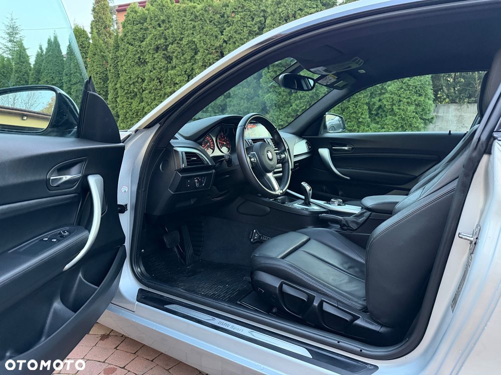 BMW Seria 2 220d Sport-Aut Sport Line - 24