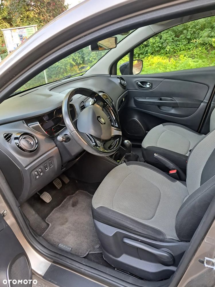 Renault Captur - 10