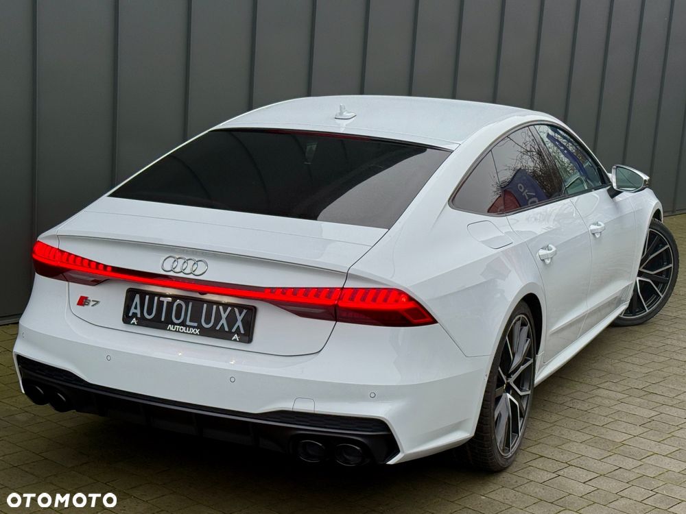Audi S7 Sportback - 13