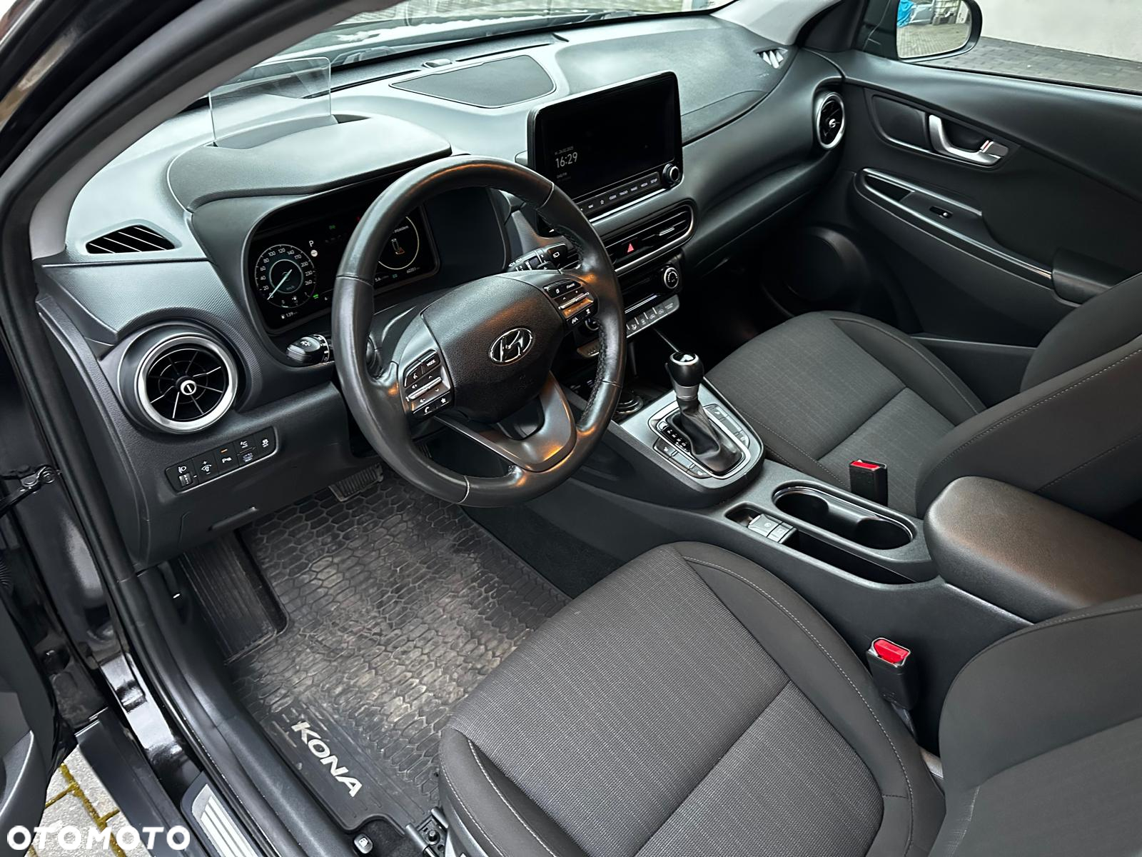 Hyundai Kona 1.6 GDI DCT Hybrid Style - 12