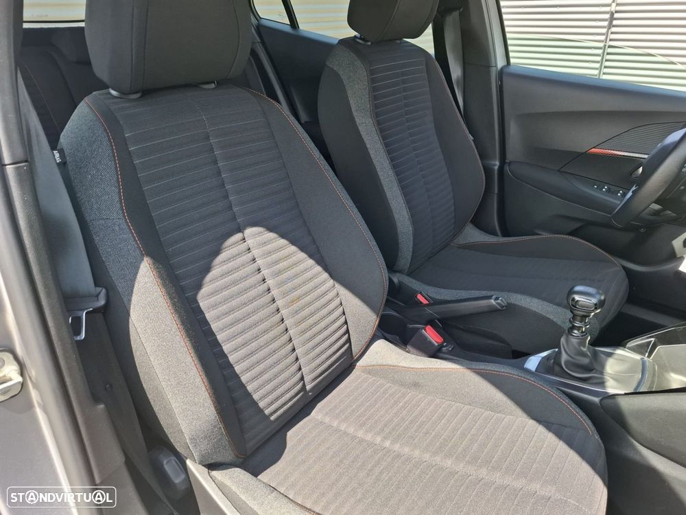 Peugeot 2008 1.2 PureTech Active Pack - 27
