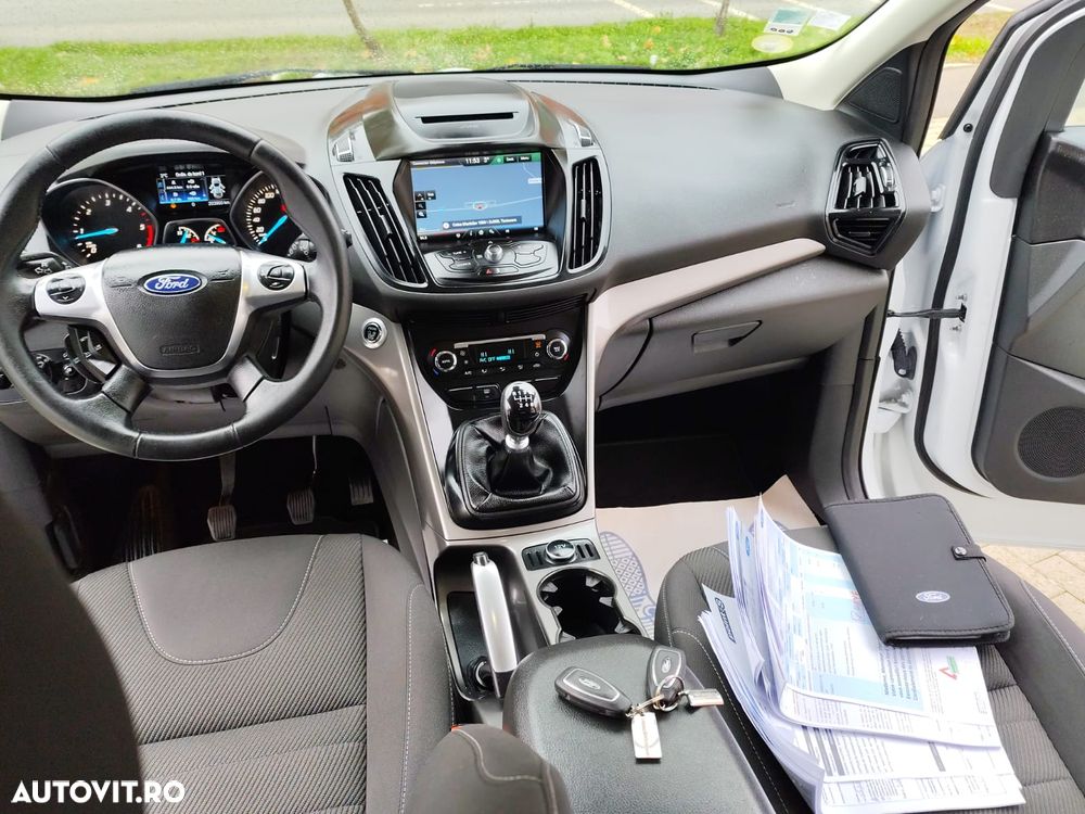 Ford Kuga - 6