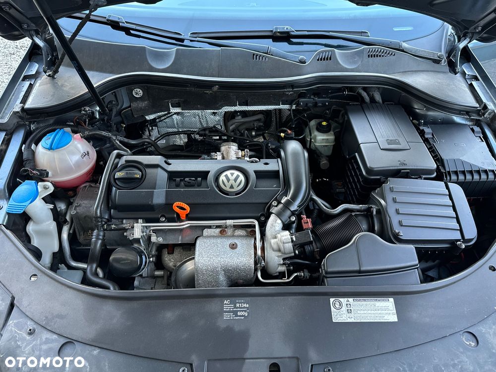 Volkswagen Passat - 40