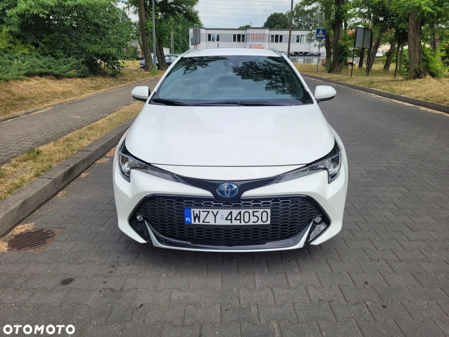 Toyota Corolla 1.8 Hybrid Executive - 2
