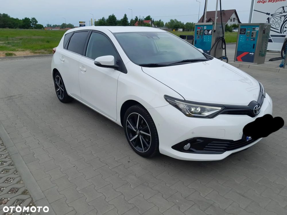 Toyota Auris 1.6 Prestige - 6