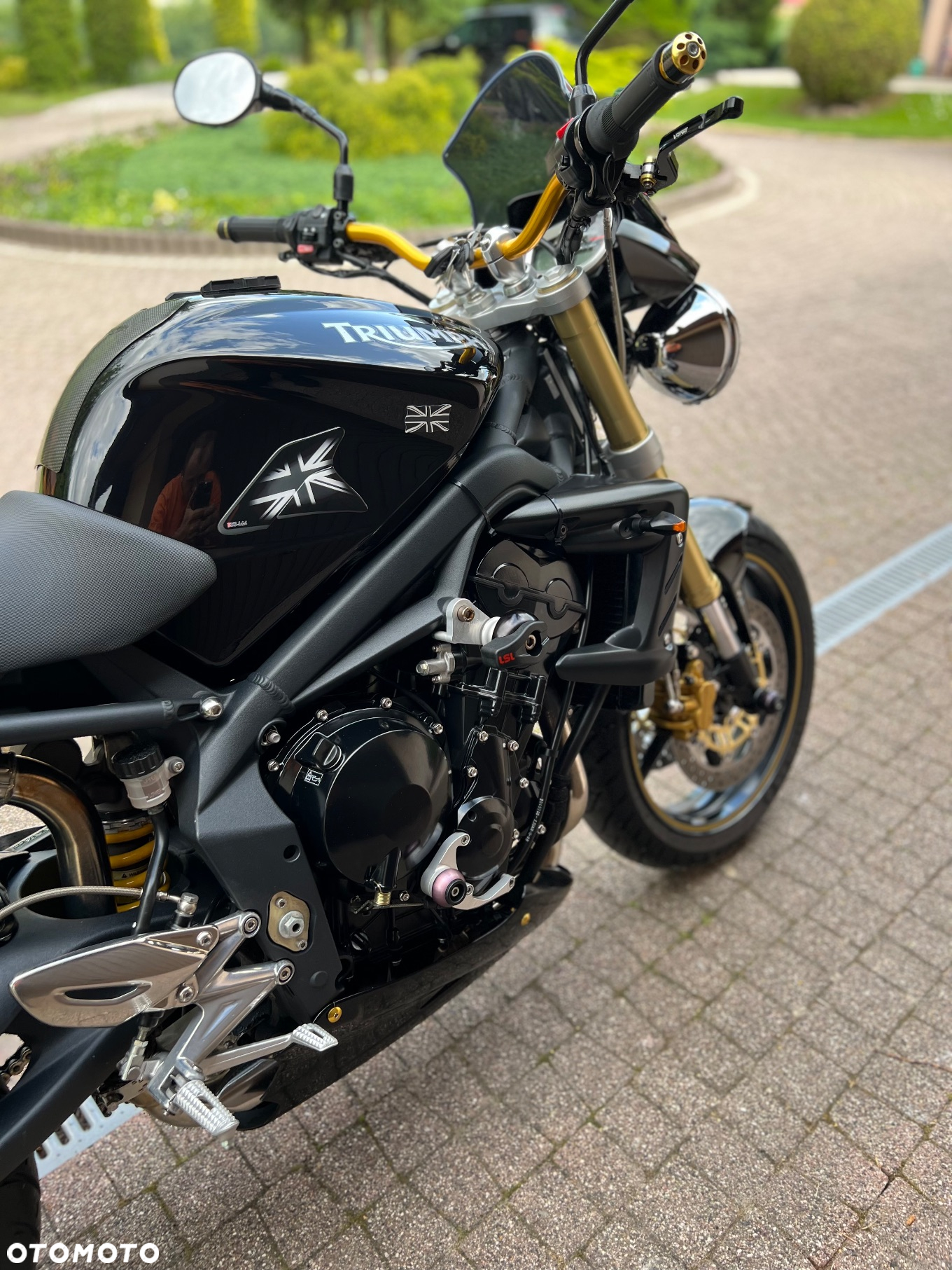Triumph Street Triple - 26