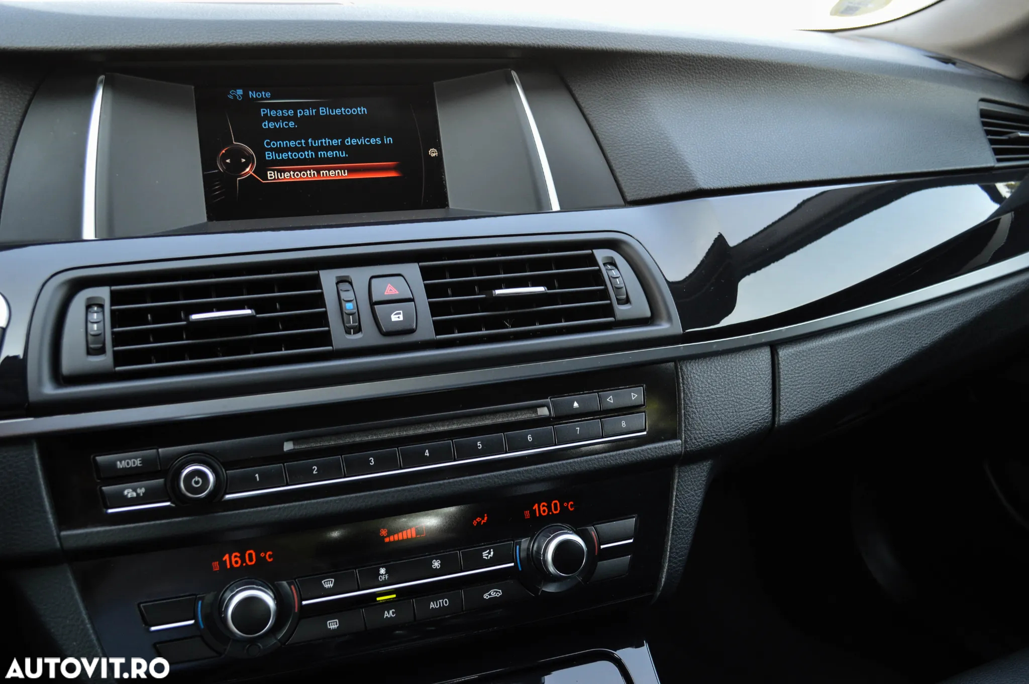 BMW Seria 5 520d Aut. - 23