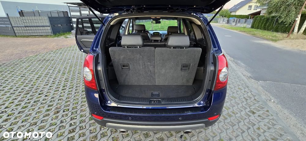 Chevrolet Captiva 2.0 4WD 7 Sitzer Automatik LT Exclusive - 12