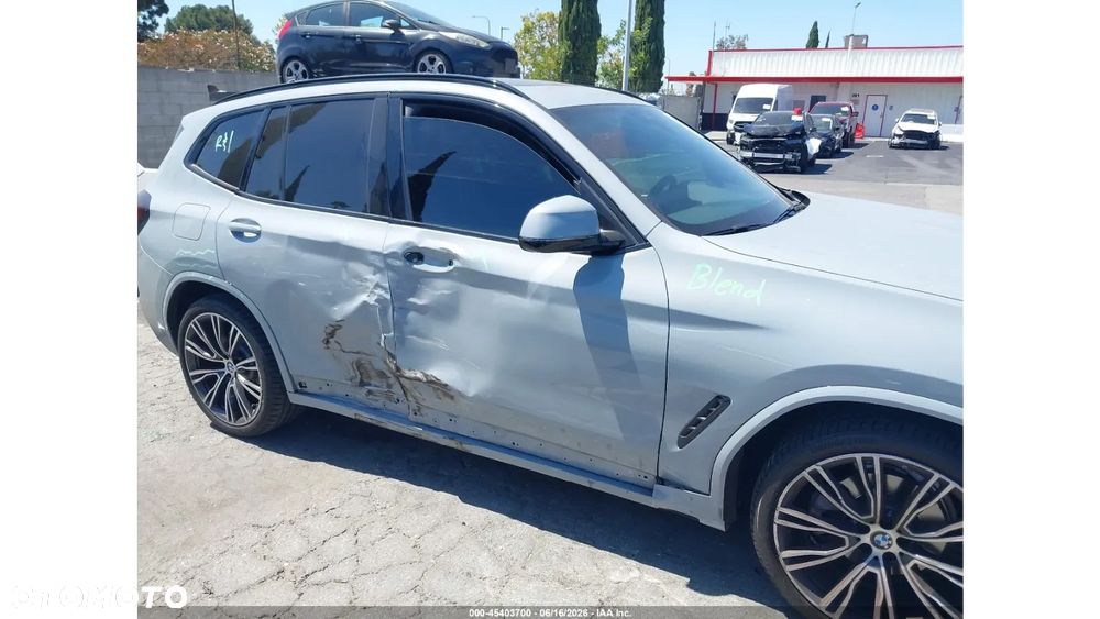 BMW X3 xDrive30i M Sport Edition - 6