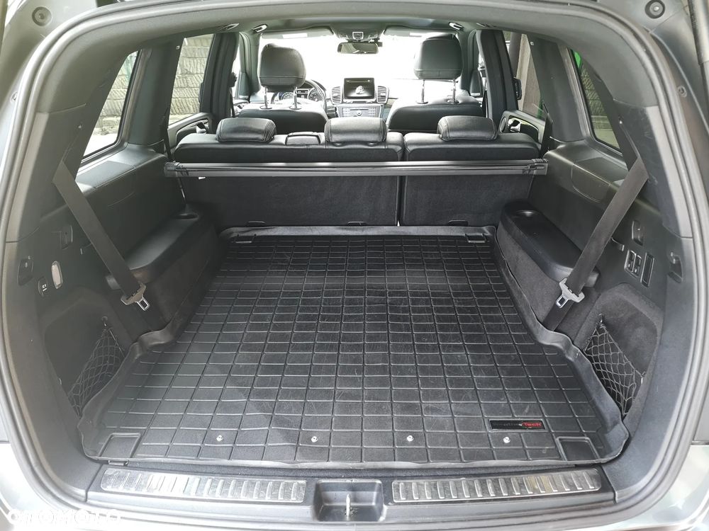 Mercedes-Benz GLS 400 4Matic 9G-TRONIC - 35