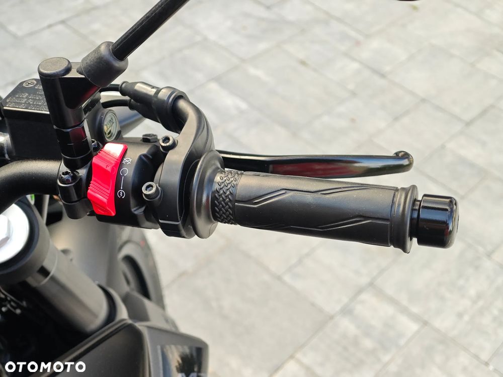 Yamaha MT - 26