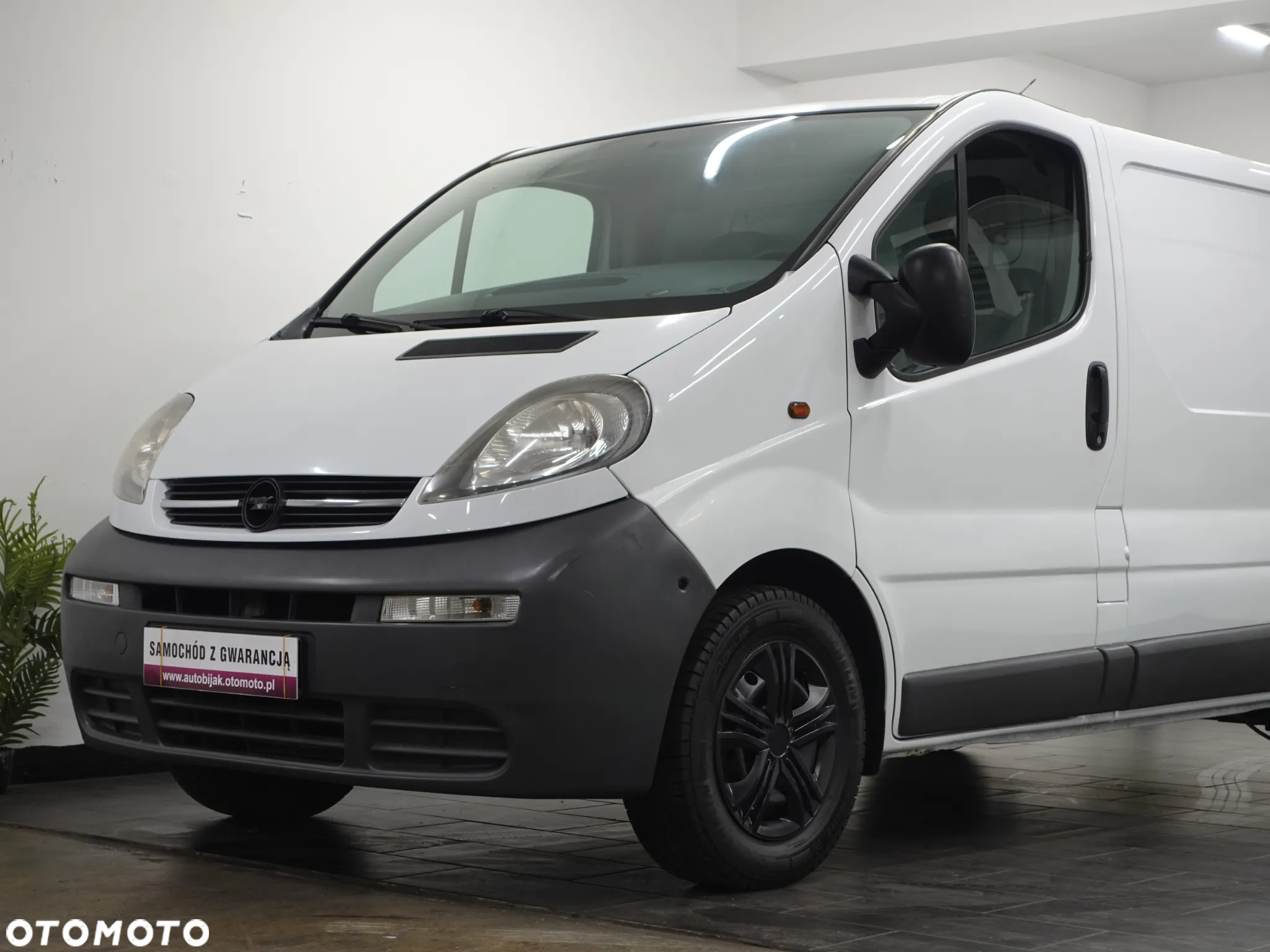 Opel Vivaro - 16