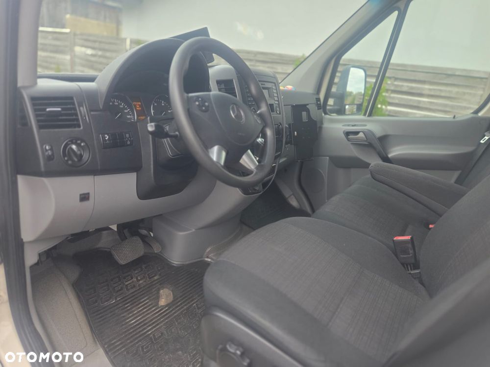 Mercedes-Benz SPRINTER - 20