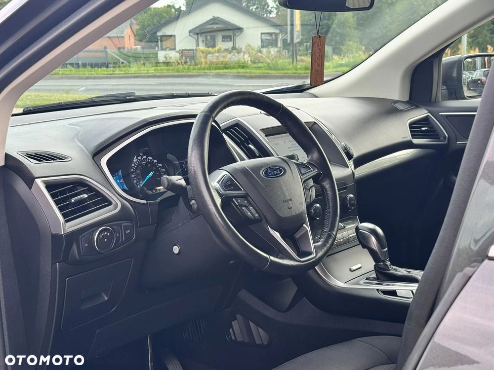 Ford Edge - 16