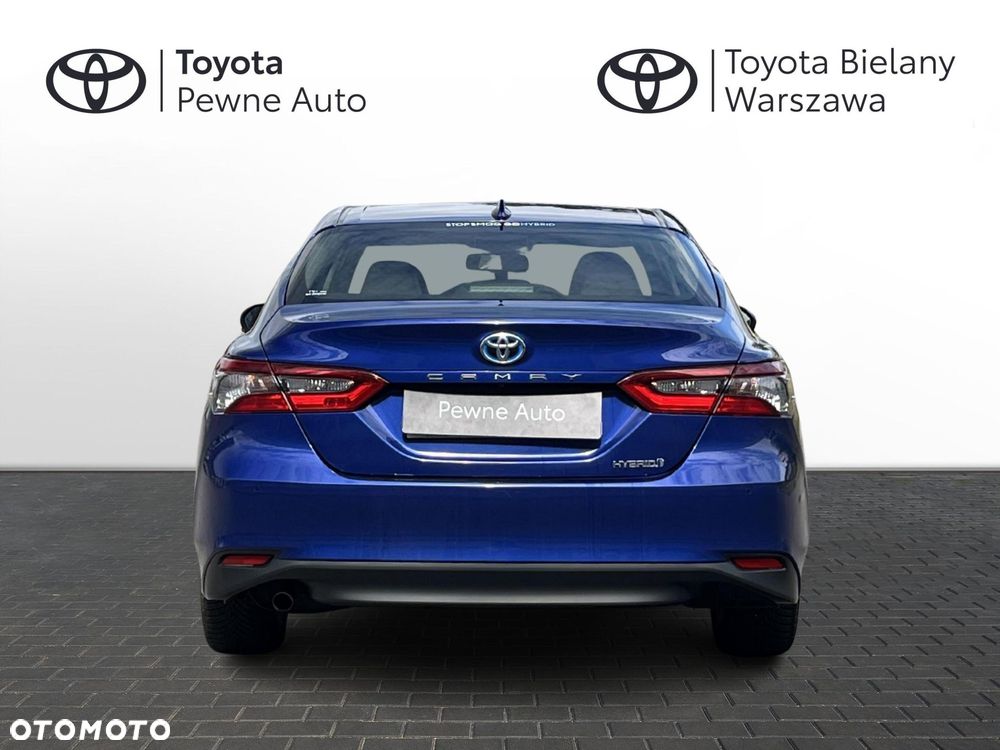Toyota Camry 2.5 Hybrid Comfort CVT - 4