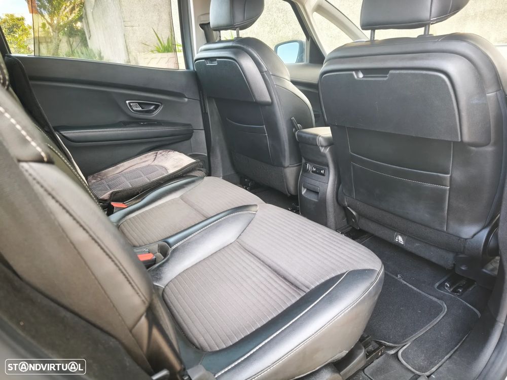 Renault Grand Scénic 1.6 dCi Intens SS - 18