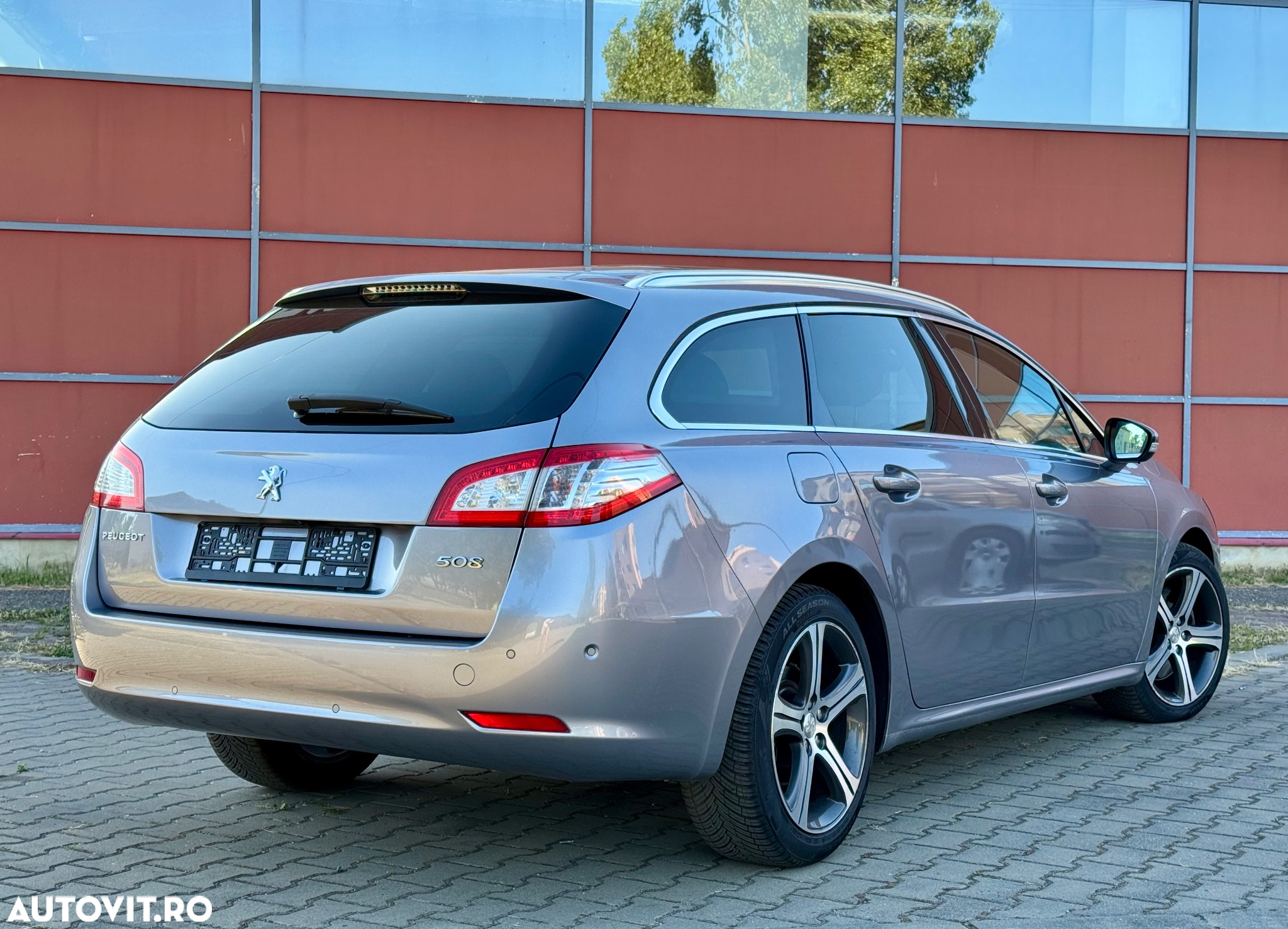 Peugeot 508 SW BlueHDi 180 EAT6 Stop&Start GT - 4
