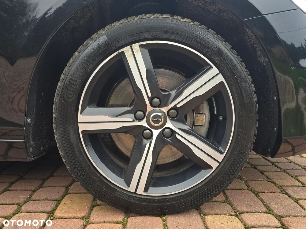 Volvo V40 T4 Drive-E R-Design Momentum - 26