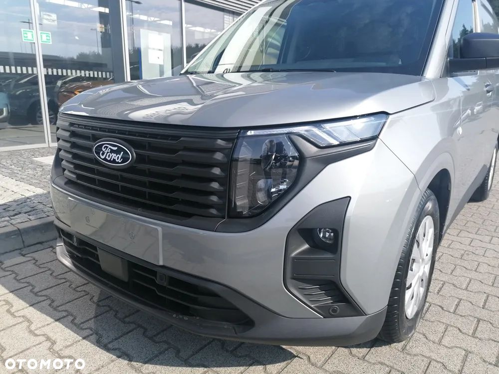 Ford Courier VAN - 3