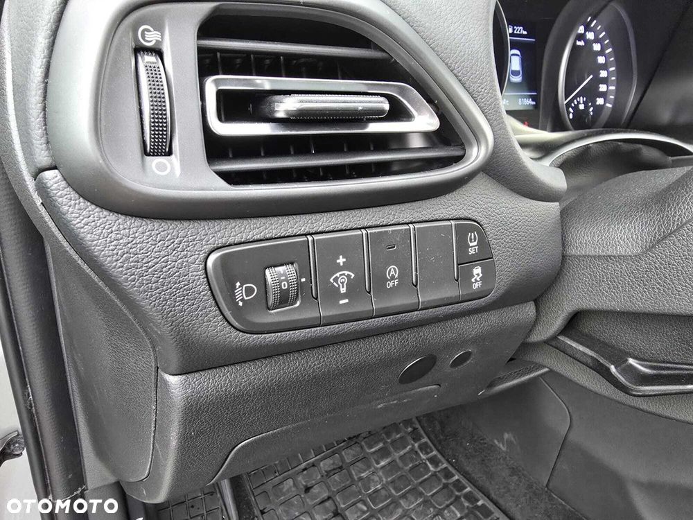 Hyundai i30 1.0 T-GDI Smart DCT - 31