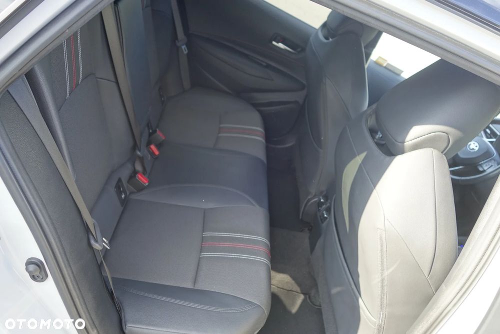 Toyota Corolla 1.8 Hybrid GR Sport - 12