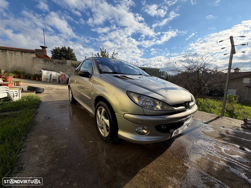 Peugeot 206 1.6 HDi XS - 1