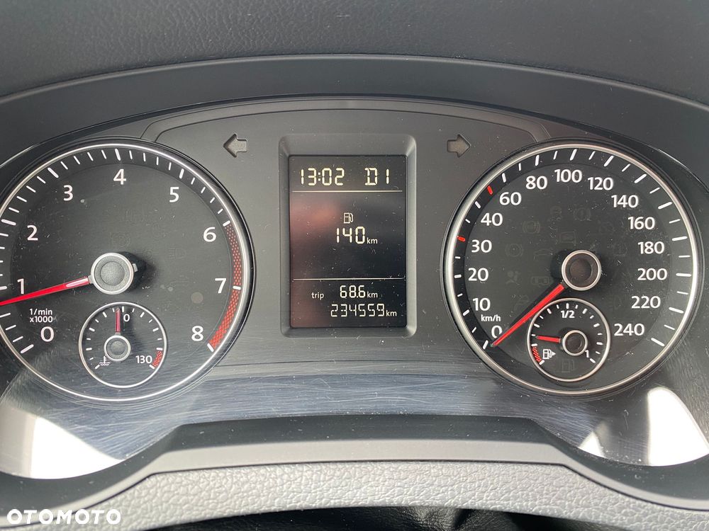 Volkswagen Sharan 1.4 TSI BMT Comfortline DSG - 18