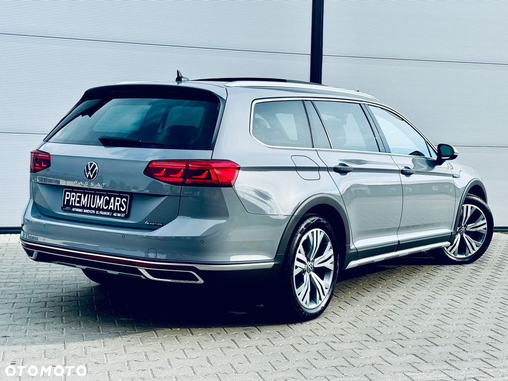 Volkswagen Passat Alltrack 2.0 TDI SCR DSG 4Motion - 3