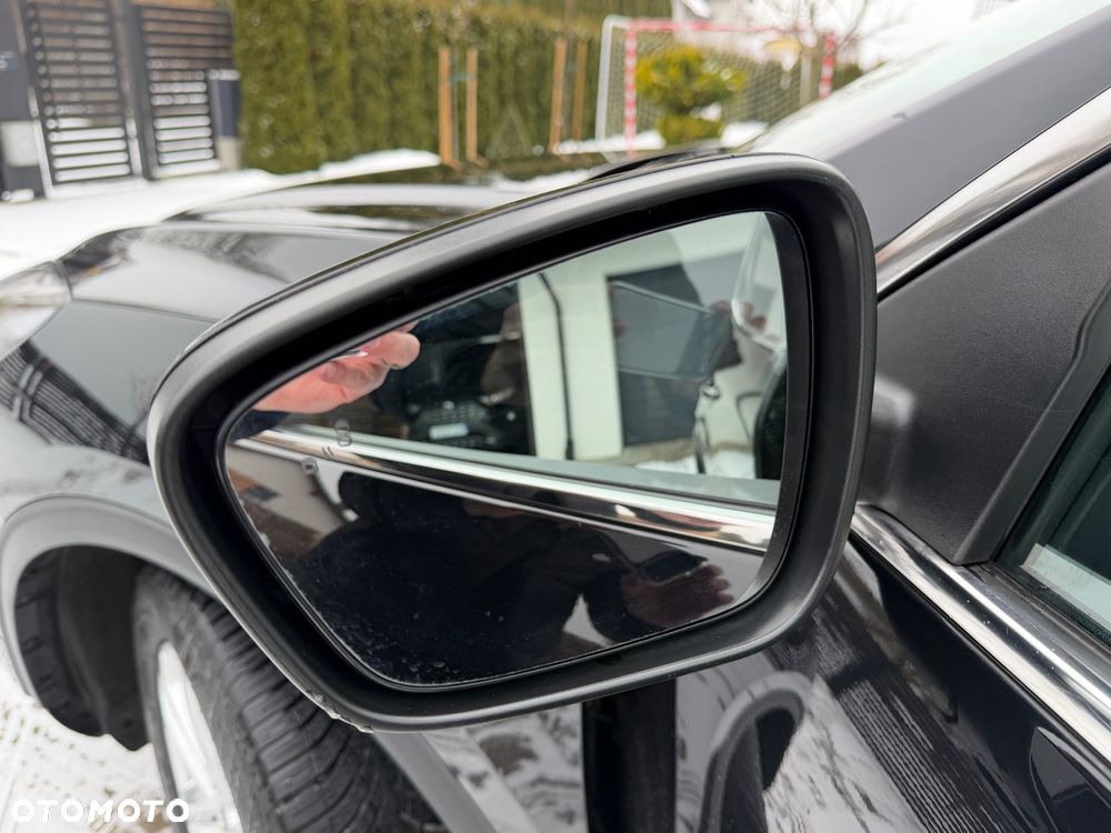 Ford Kuga 2.0 TDCi FWD Titanium - 22