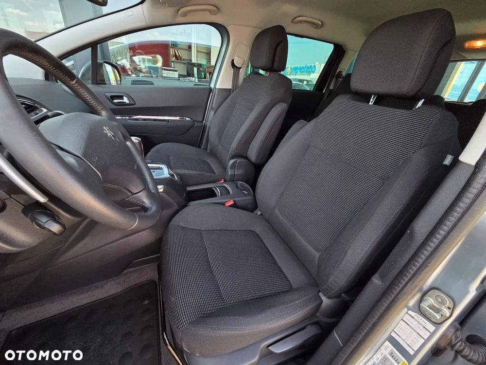 Peugeot 5008 e-HDI 115 ETG6 Stop&Start Allure - 22