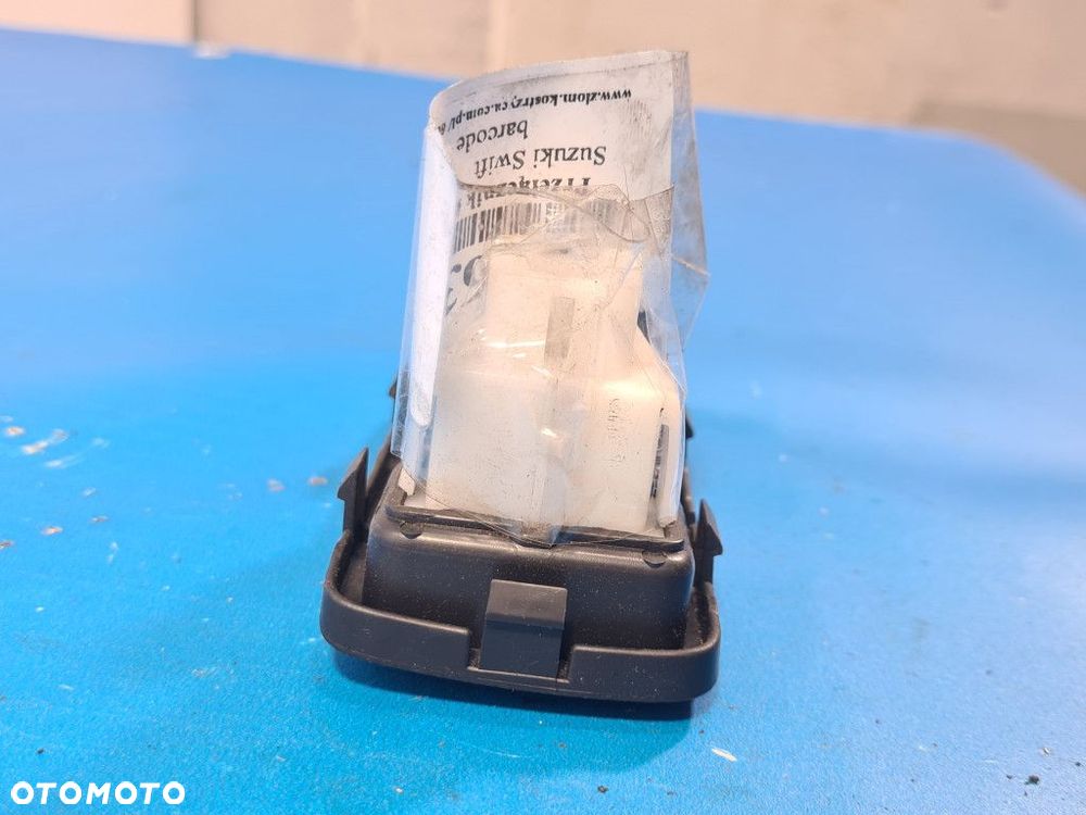 PRZEŁĄCZNIK ŚWIATEŁ  SUZUKI SWIFT IV - 5